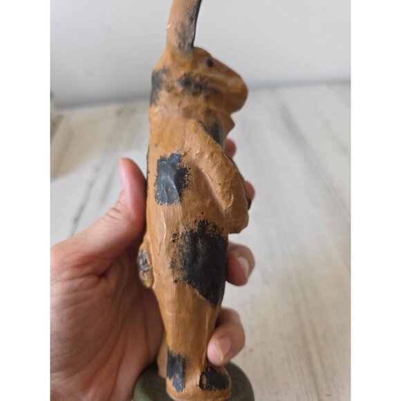 Shabby chic Easter bunny rabbit statue figurine carrot vtg style stands - Picture 6 of 9